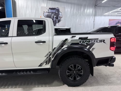 2024 Ford XL up Raptor ម៉ាស៊ូត ឡានស្អាត អត់បុក ប៉ះ