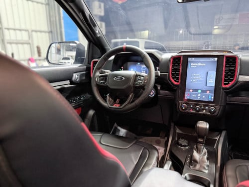 2024 Ford XL up Raptor ម៉ាស៊ូត ឡានស្អាត អត់បុក ប៉ះ