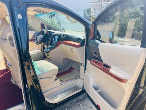 ALPHARD 2010 For Rent /出租