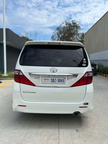 ALPHARD 2010 For Rent /出租