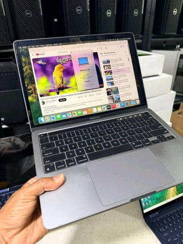 Apple MacBook Pro chip M1 13” 2021M1 Ram 16GB SSD Screen 13”