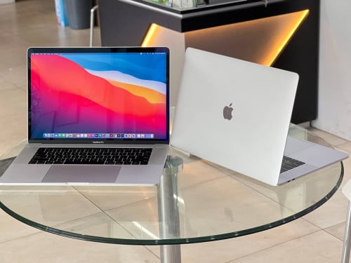 Apple PROMOTION Only 599$ Free Mouse Original