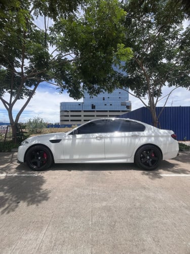 Bmw 528i xdrive ឡើង M5 ( ម្ចាស់ផ្ទាល់ )