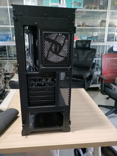 Case E-ATX BIG Case ថ្មីបែកកញ្ចក់ !!