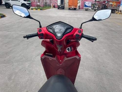 Click 015ថៃ