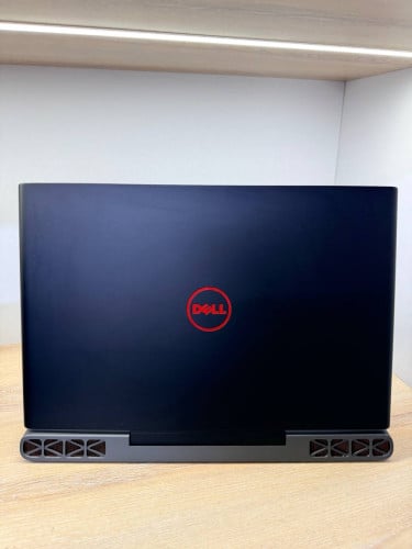Dell Inspiron 15 7000/i5-7th/16GB/128GB+640GB/1050ti(4G)/15.6”(FHD)