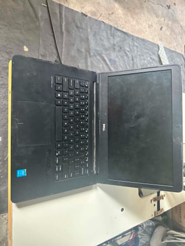 Dell latitude 3450 CPU i3 (5th-Gen) 2.0GHz