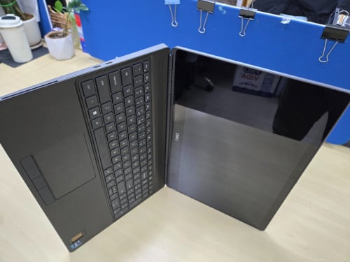 Dell Precision 7560 Touchscreen Workstation | Xeon W-11855M | 128GB RAM | 1TB SSD | Windows 11 Pro