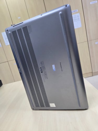 Dell Precision 7560 Touchscreen Workstation | Xeon W-11855M | 128GB RAM | 1TB SSD | Windows 11 Pro