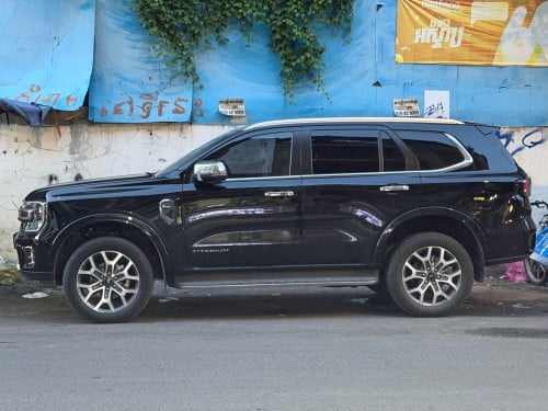 Everest 2023 titanuim ខ្ញុំម្ចាស់ផ្ទាល់ ឡានស្អាតខ្លាំង