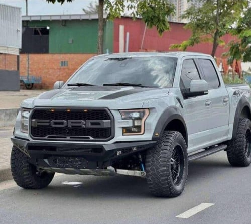 Ford F-150 Raptor ឆ្នាំ 20217 Full Option បើកដំបូល (ឡានស្អាត ម្ចាស់ថែ) លេងយាន់ លេងកង់ហើយ