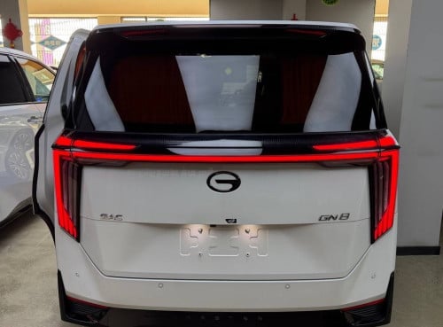 GAC GN8 024 MASTER full option