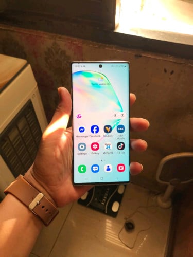 Galaxy Note 10+ សានុំ រ៉េម 12 256g