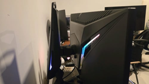 GIGABYTES AORUS AD27QD