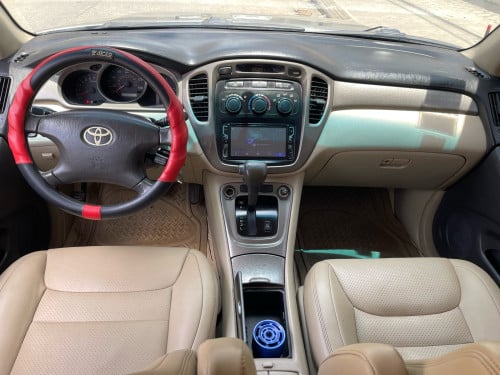 Highlander 2002 V6 ប៉ុង1 ប្រភេទឡានស្អាត
