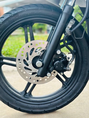 HONDA BEAT 019ក្រុមហ៊ុន ម៉ាសុីនតាន់ហាប់នែនស្ងាត់សំណុំហ្សីន98%ជីះស្រួលធានាមិនលាន់មិនហុយមានពន្ធកាតគ្រឺ