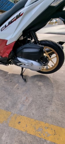 Honda click 2017