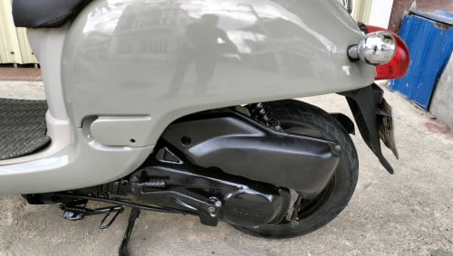 Honda Giorno012មានពន្ធកាតគ្រី