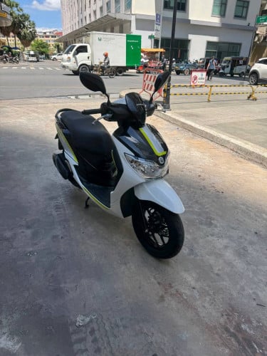 Honda moove 2015