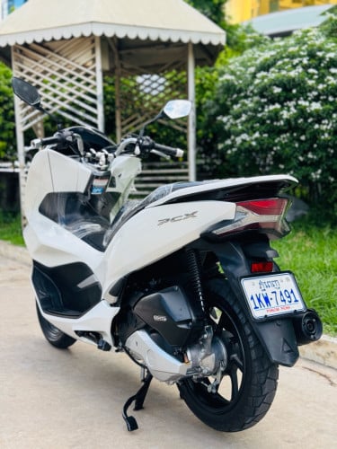HONDA PCX 020 ជប៉ុនសុទ្ធ100%125cc ម៉ាសុីនតាន់ហាប់នែនស្ងាត់សំណុំហ្សីន98%ធានាមិនលាន់មិនហុយមានពន្ធ