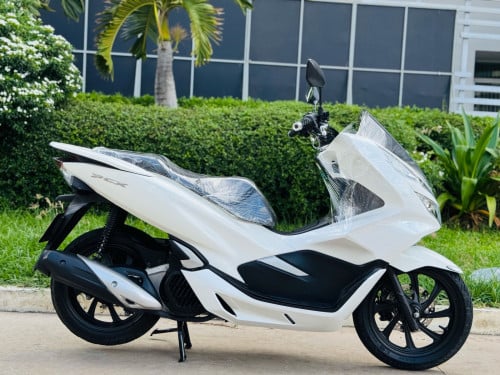 HONDA PCX 020 ជប៉ុនសុទ្ធ100%125cc ម៉ាសុីនតាន់ហាប់នែនស្ងាត់សំណុំហ្សីន98%ធានាមិនលាន់មិនហុយមានពន្ធ