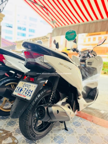 HONDA PCX 020 ជប៉ុនសុទ្ធ100%125cc ម៉ាសុីនតាន់ហាប់នែនស្ងាត់សំណុំហ្សីន98%ធានាមិនលាន់មិនហុយមានពន្ធ