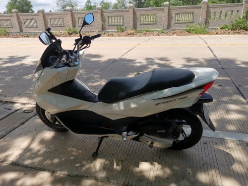 Honda PCX 150, Plate, ID Card,