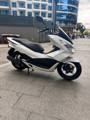 Honda pcx Japan 125cc 2016
