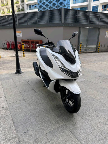 Honda pcx Japan 125cc 2023