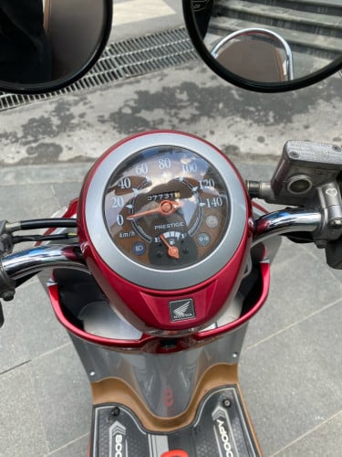 Honda scoopy 2013