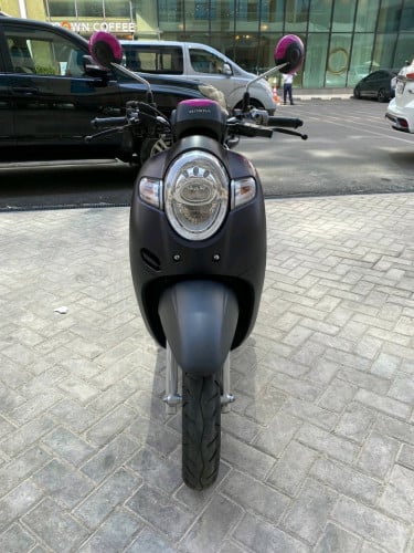Honda scoopy 2020