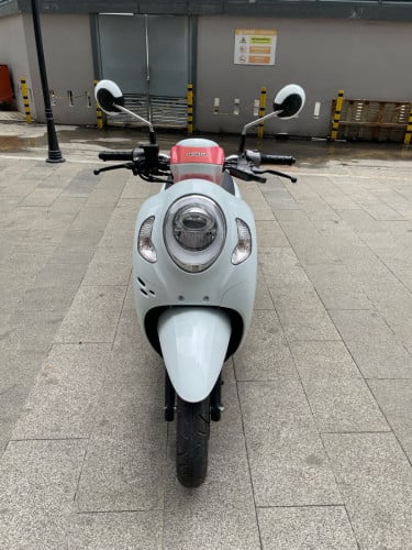 Honda Scoopyi 2023 ស្មាតឃី New98%មានពន្ធកាតគ្រីស្លាកលេខ