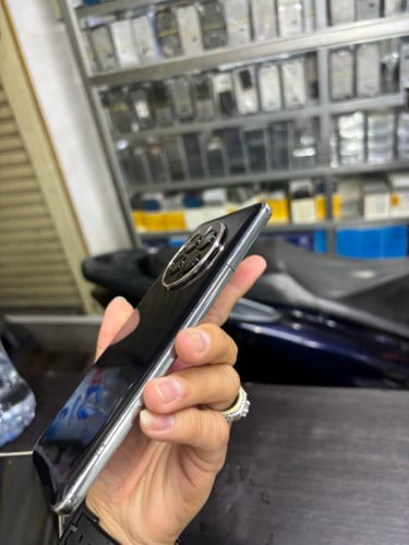 Huawei Mate50E 256G Ram8G Sim2 CH ម៉ាសុីនអេក្រង់ស្រុីនដូរខ្នង