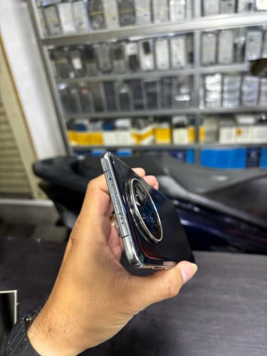 Huawei Mate50E 256G Ram8G Sim2 CH ម៉ាសុីនអេក្រង់ស្រុីនដូរខ្នង