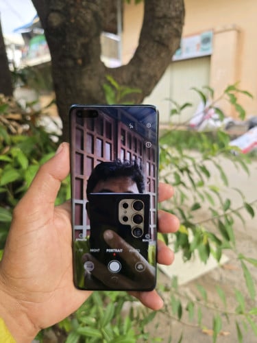 Huawei P40 Pro 8g/128g_CH(វៃដូរបាន)👉$95