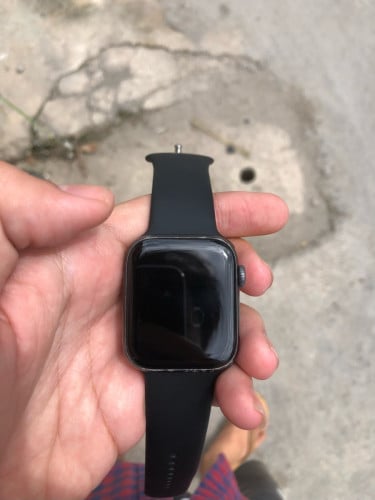 I watch series 4 LTE