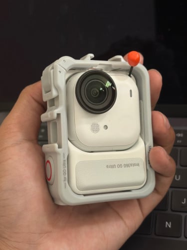 Insta 360 go ultra