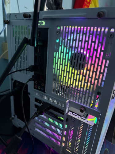 Intel Core i7-12700 Gen 12🎮 VGA : MSI RTX 3060 Ti 8GB🧠 RAM : 16GB G.SKILL DDR4