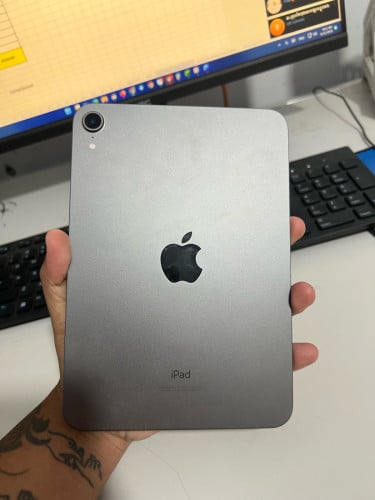 iPad mini6 WiFi 64g នៅស្អាតសនុំស៊ីន ប្រើធ្វើការប្រចាំថ្ងៃ លក់ដូរសារី 260$. ចរចា