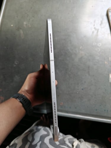 iPad pro 11 2018 SIM & wifi
