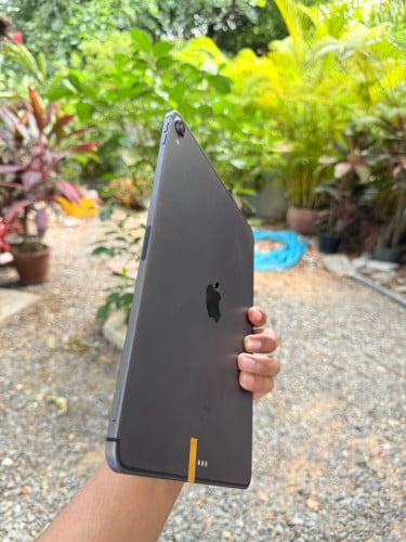 ipad pro 2018 11' សំណុំ​សុីន​ ស្អាត​ 64G