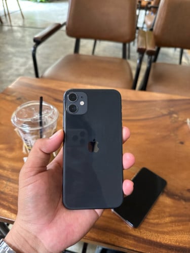 iPhone 11 64G