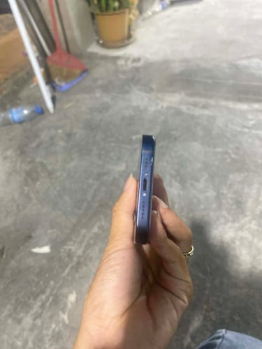 iPhone 12