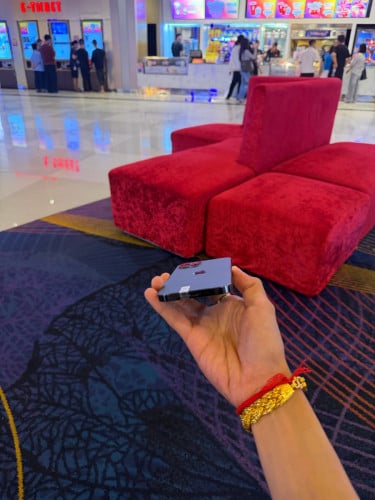 iPhone 12 Pro 256G សានុំសុីនណែន ស្អាត99% តម្លៃ 270$