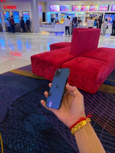 iPhone 12 Pro 256G សានុំសុីនណែន ស្អាត99% តម្លៃ 270$