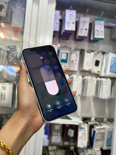 iPhone 12 ទឹកសណ្តែក🍏 LLA 64GB  Battery 88% 🔋 តួស្អាត 99% សំណុំហ្សីន អត់ជាប់អី  (ធានា1ខែ)