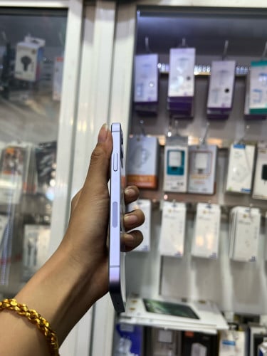 iPhone 12 ពណ៌ស្វាយ 🍏 LLA 64GB Battery 92% 🔋 តួស្អាត 99% សំណុំហ្សីន អត់ជាប់អី (ធានា1ខែ)