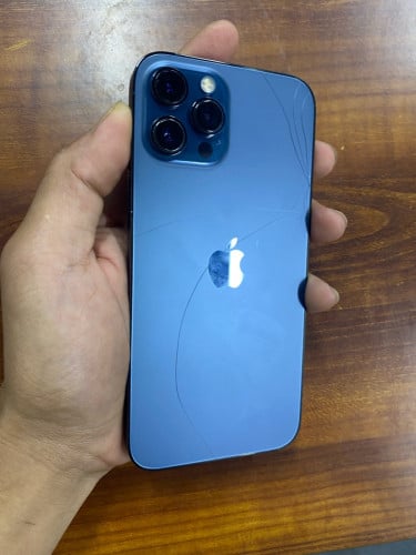 IPhone 12PM មកមុនបានមុន
