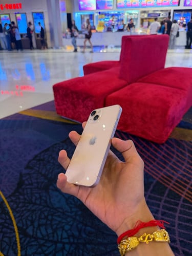 iPhone 13 256GB សានុំសុីនណែន តម្លៃ 270$