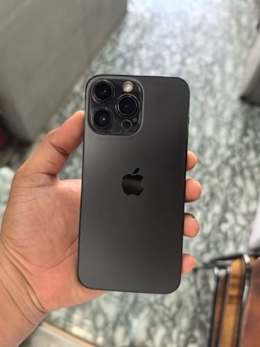 iPhone 14 pm 385